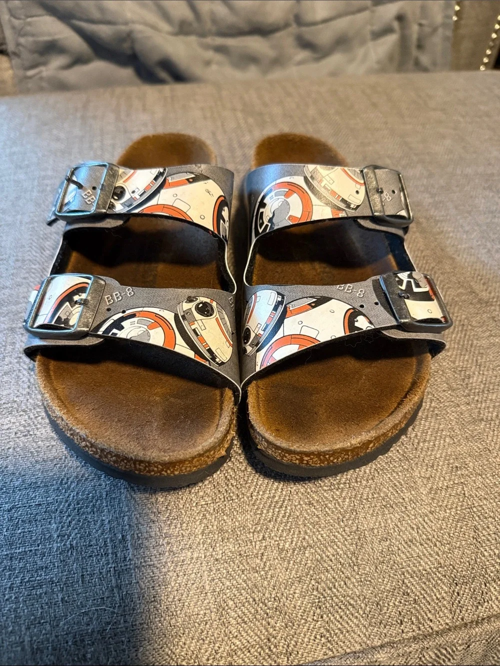 Kids BB-8 print Birkenstock sandals size 3-3.5